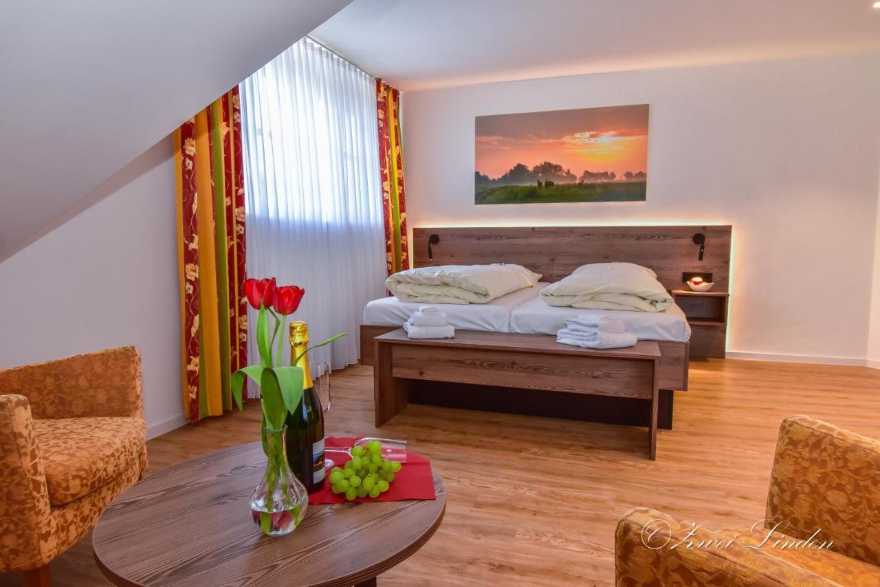 Hotel Zwei Linden - Links Der Elbe - Niedersachsen Balje المظهر الخارجي الصورة