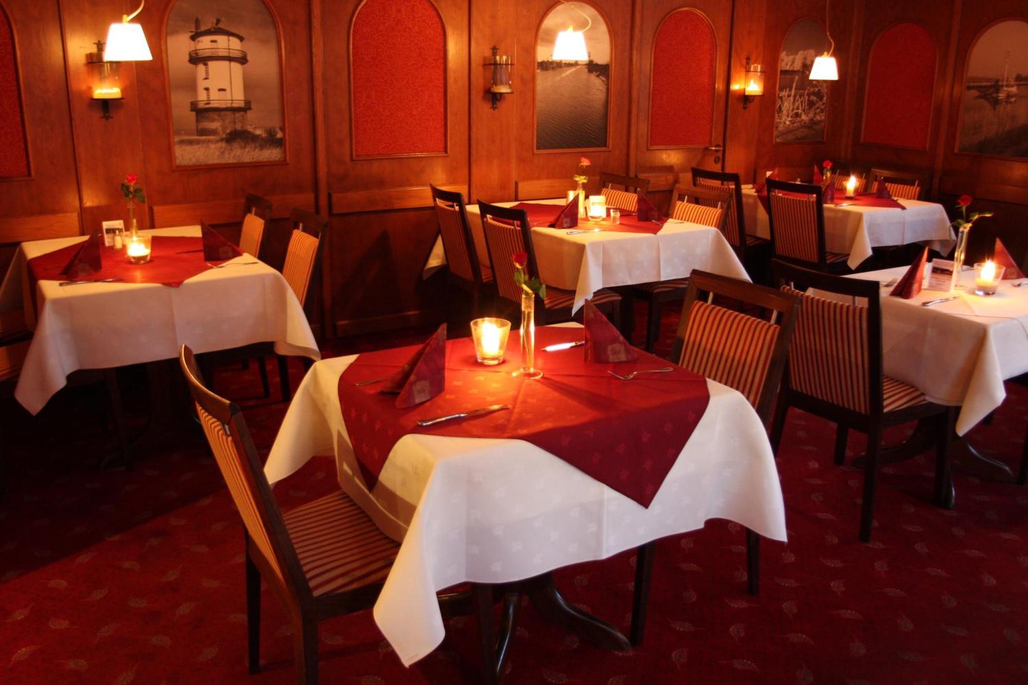 Hotel Zwei Linden - Links Der Elbe - Niedersachsen Balje المظهر الخارجي الصورة