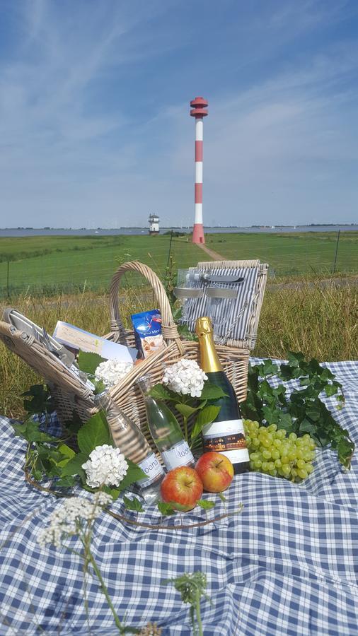 Hotel Zwei Linden - Links Der Elbe - Niedersachsen Balje المظهر الخارجي الصورة